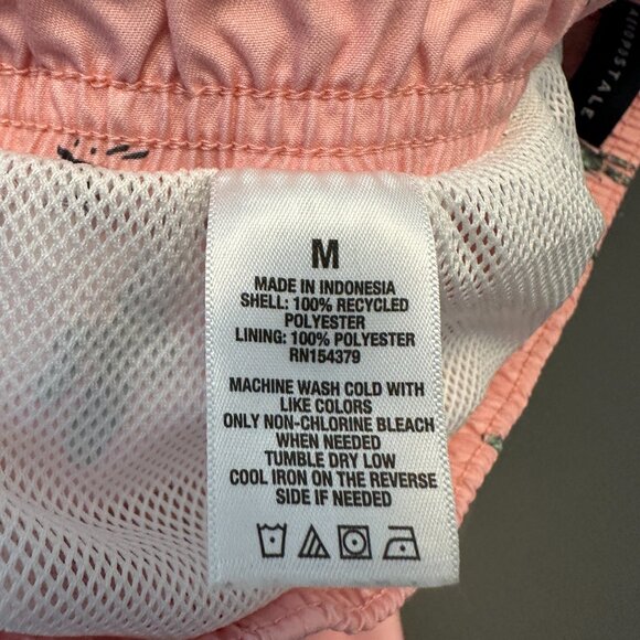 Aeropostale Mens Swim Trunks Medium, Pink with Green Cactus Patt - Picture 7 of 8